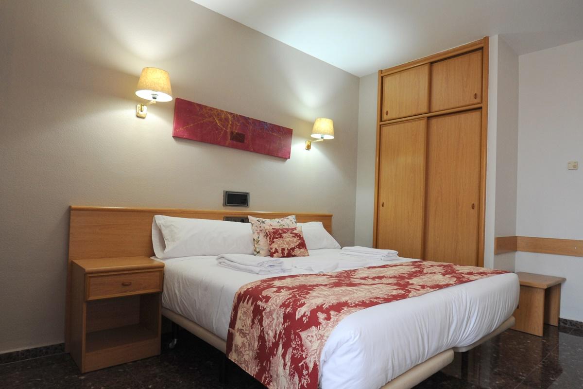 La Imperial Hotel Luceni Luaran gambar
