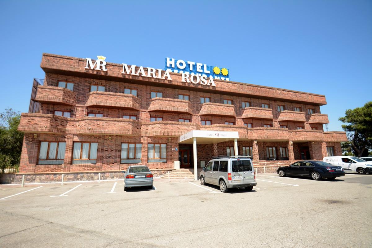 La Imperial Hotel Luceni Luaran gambar